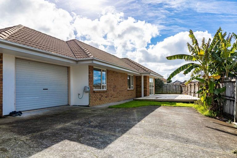 Photo of property in 100e Parrs Cross Road, Henderson, Auckland, 0612