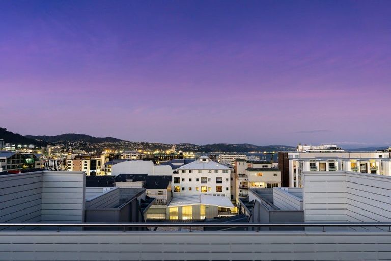 Photo of property in Trinity Apartments, 502/19 College Street, Te Aro, Wellington, 6011