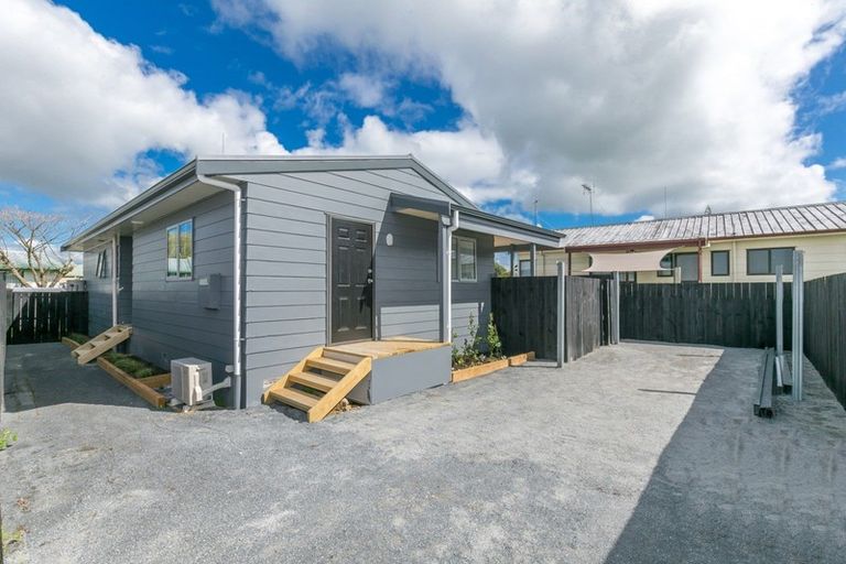 Photo of property in 11 Pringle Place, Nawton, Hamilton, 3200