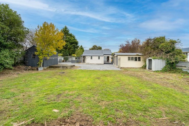 Photo of property in 10 Johnson Street, Milton, 9220