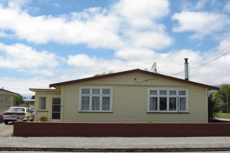 Photo of property in 67 Derby Street, Westport, 7825