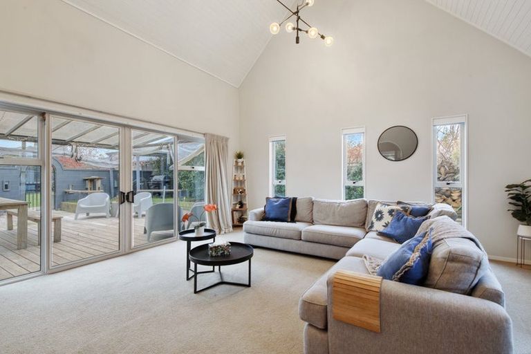 Photo of property in 10 Geddis Street, Rangiora, 7400