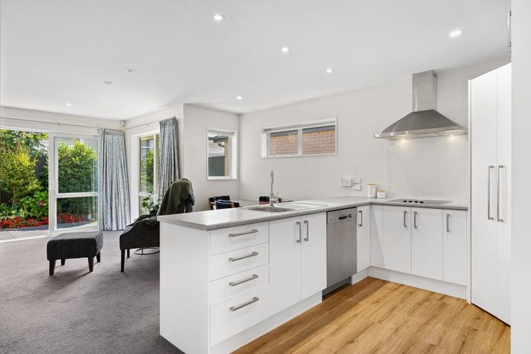 Photo of property in 2/105 Brynley Street, Hornby, Christchurch, 8042