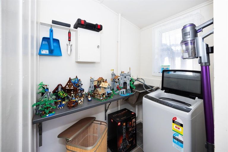 Photo of property in 27a Kingsway Crescent, Forest Lake, Hamilton, 3200