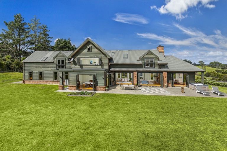 Photo of property in 887 Haruru Road, Wainui, Kaukapakapa, 0873