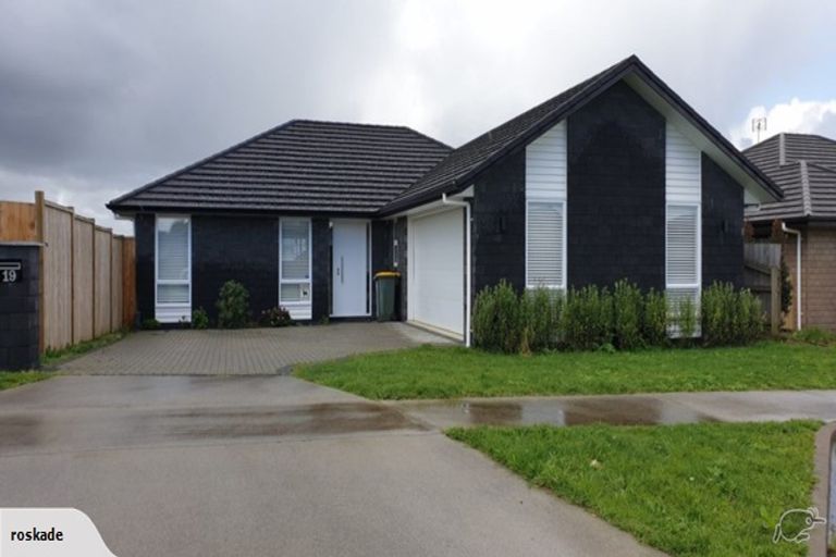 Photo of property in 19 Regis Park Drive, Pukekohe, 2120