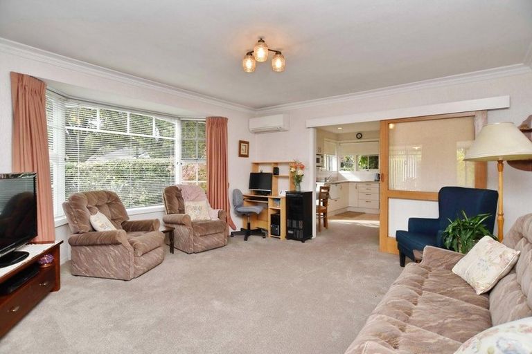 Photo of property in 1/128 Studholme Street, Somerfield, Christchurch, 8024