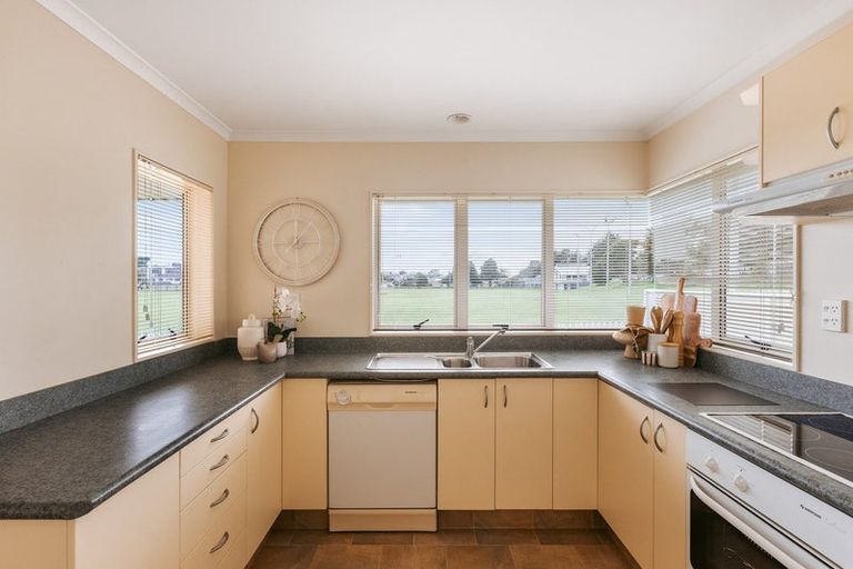 Photo of property in 28b Pemberton Crescent, Greerton, Tauranga, 3112