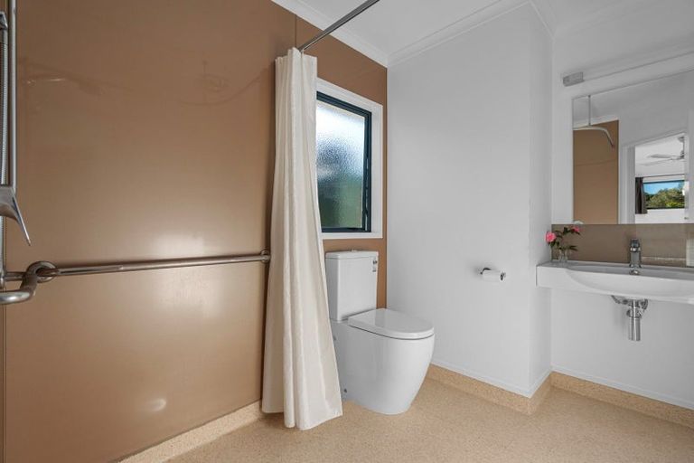 Photo of property in 38 Corinth Grove, Papamoa Beach, Papamoa, 3118