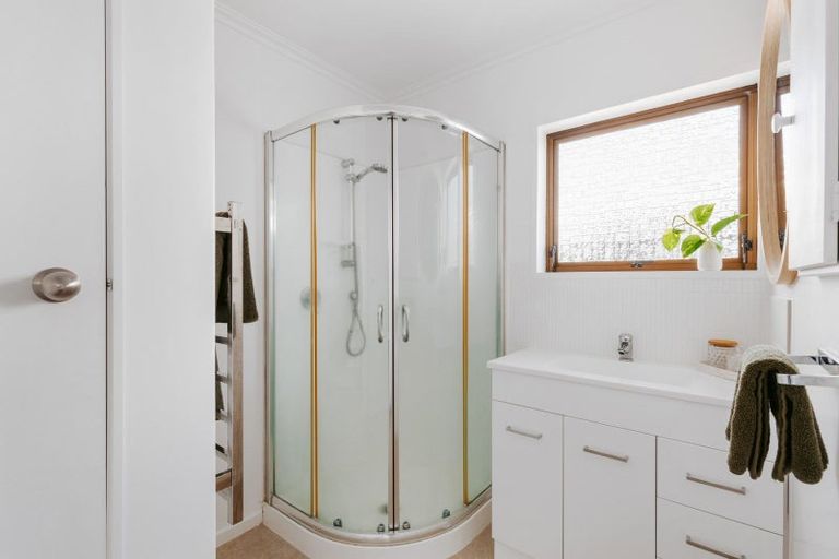 Photo of property in 17c Meadowland Street, Matua, Tauranga, 3110