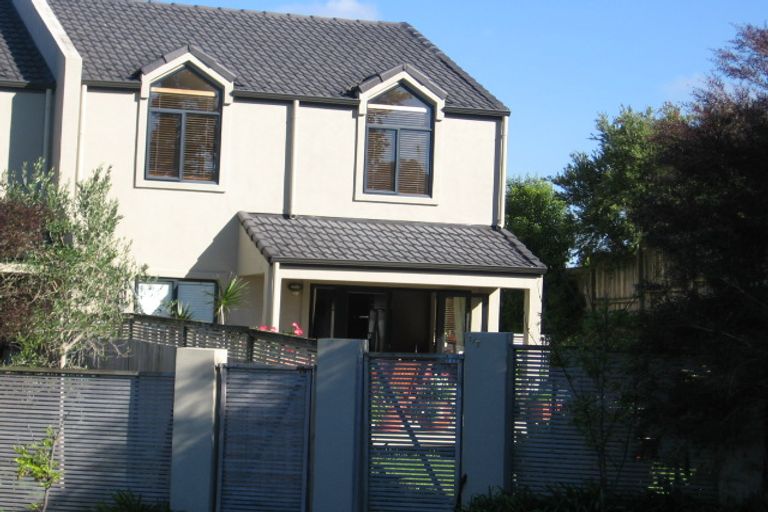 Photo of property in 1/7 Belle Verde Drive, Sunnynook, Auckland, 0630