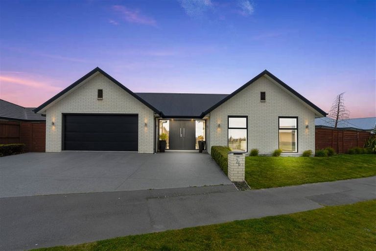 Photo of property in 26 Winfield Drive, Wigram, Christchurch, 8042