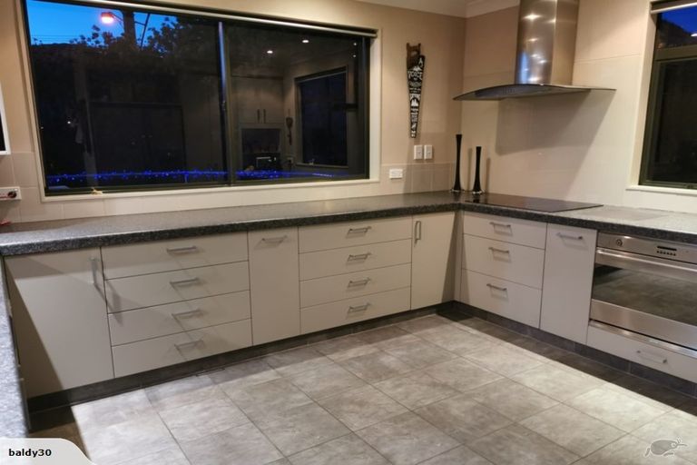 Photo of property in 373 Church Road, Greenmeadows, Napier, 4112