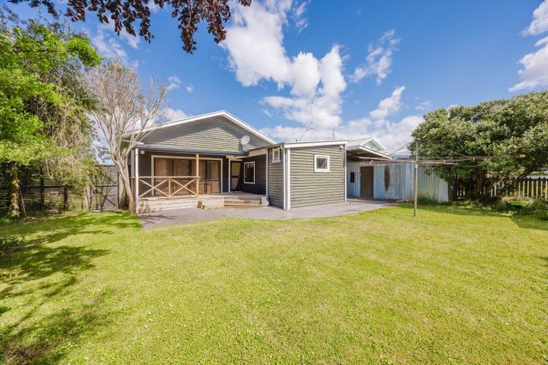 Photo of property in 3 Melville Street, Waipawa, 4210