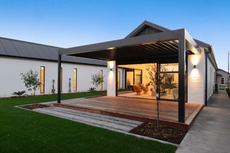 Photo of property in 19 Glaisdale Crescent, Flagstaff, Hamilton, 3210