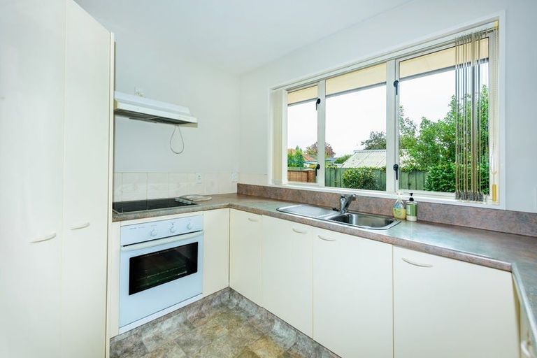 Photo of property in 2/28 Grampian Street, Casebrook, Christchurch, 8051