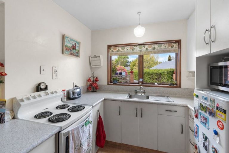 Photo of property in 14 Oakden Drive, Darfield, 7510