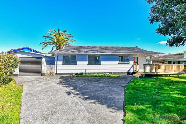 Photo of property in 84 Ferndown Avenue, Papatoetoe, Auckland, 2025