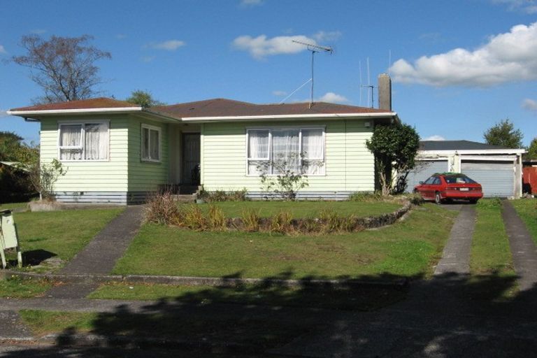 Photo of property in 1 Cairngorm Place, Tokoroa, 3420