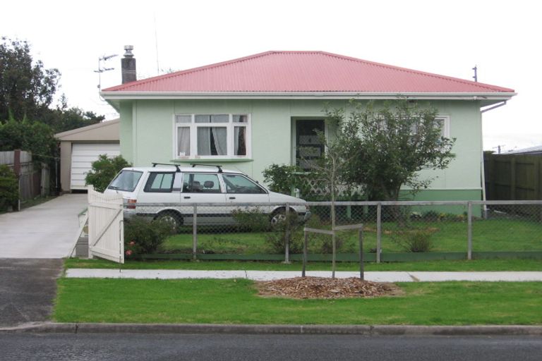 Photo of property in 19 Seddon Avenue, Papatoetoe, Auckland, 2104