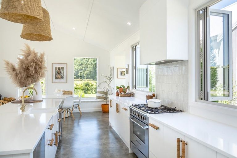 Photo of property in 194 Wood Street, Woodside, Greytown, 5794