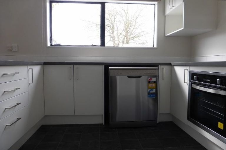 Photo of property in 2/34 Maxwell Street, Riccarton, Christchurch, 8041