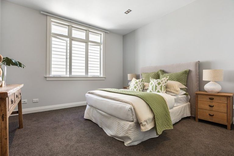 Photo of property in 30 Church Street, Devonport, Auckland, 0624