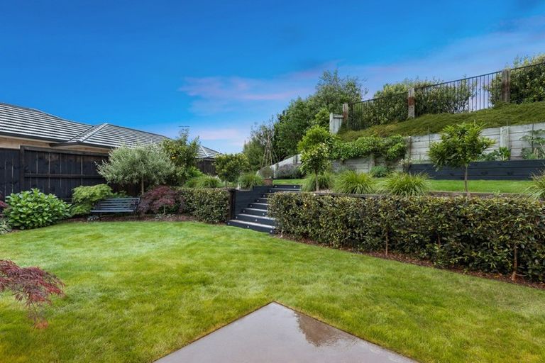 Photo of property in 96 Puhirake Crescent, Pyes Pa, Tauranga, 3112