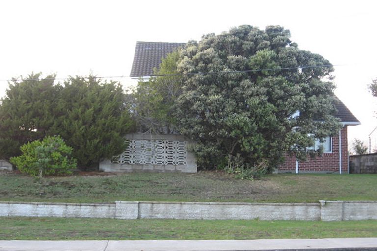 Photo of property in 126 Alexander Road, Raumati Beach, Paraparaumu, 5032