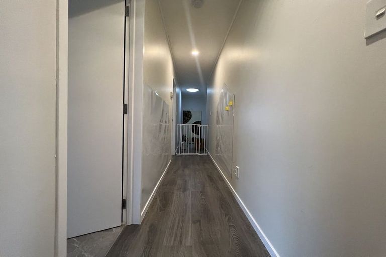 Photo of property in 3 Altair Place, Windsor Park, Auckland, 0632