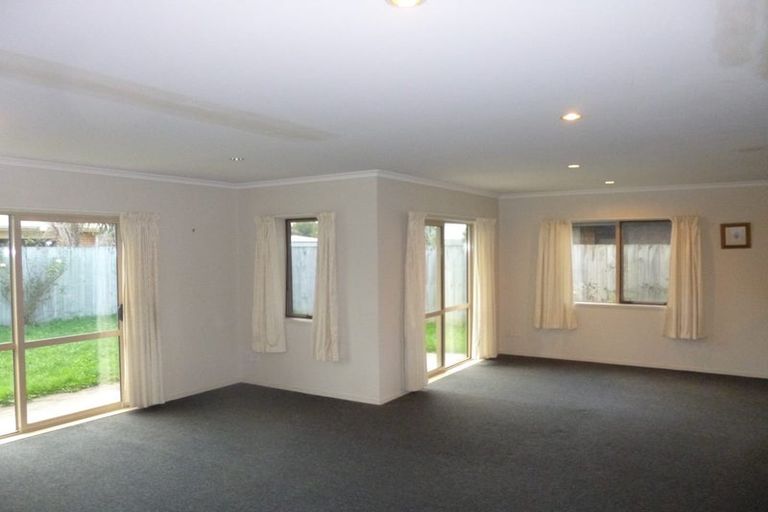 Photo of property in 53 Te Manatu Drive, Huntington, Hamilton, 3210