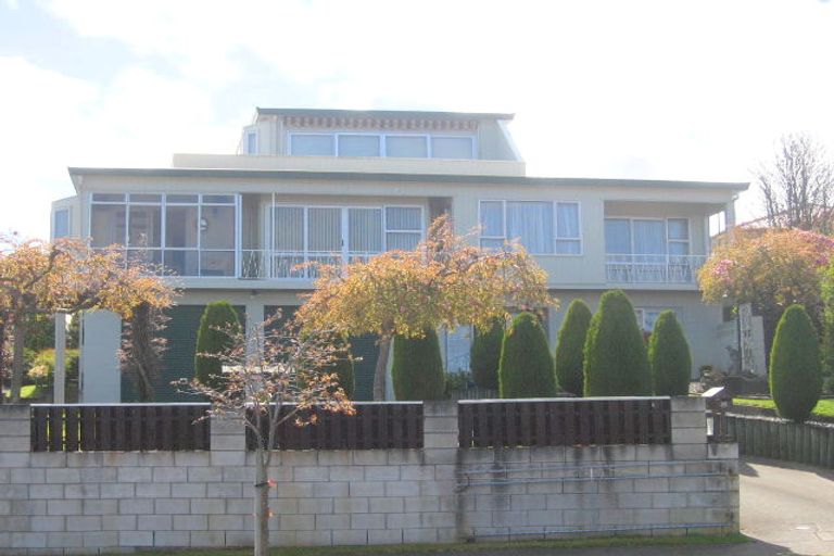Photo of property in 28 Hammersmith Street, Richmond Heights, Taupo, 3330