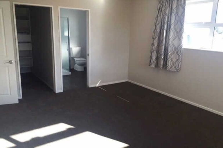 Photo of property in 48 Fisher Avenue, Beckenham, Christchurch, 8023