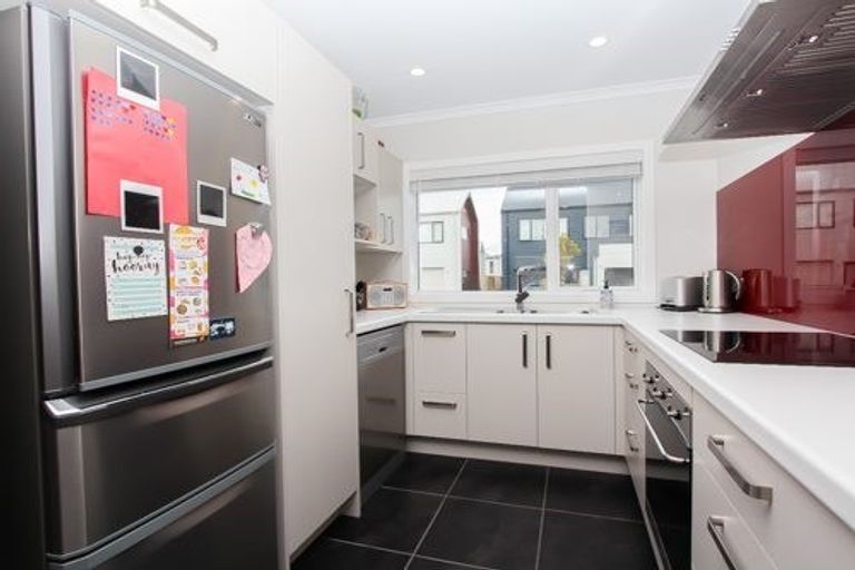 Photo of property in 32 Rebekah Crescent, Flagstaff, Hamilton, 3210