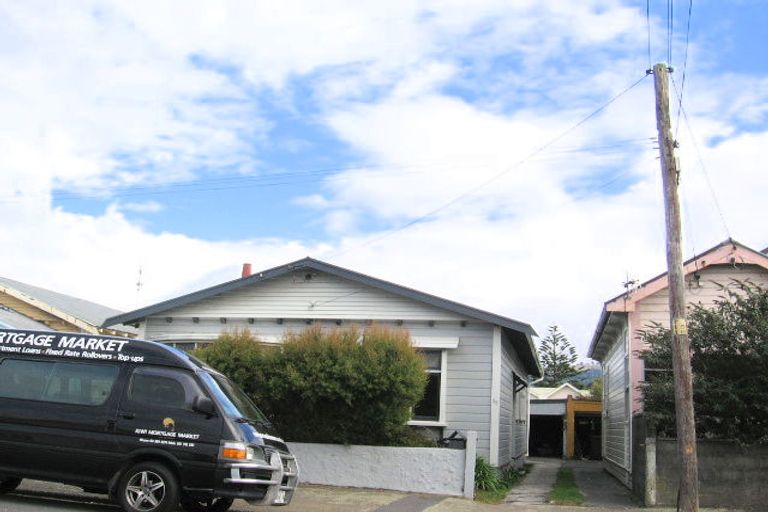 Photo of property in 35 Bolton Street, Petone, Lower Hutt, 5012