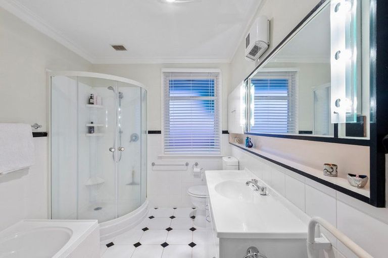 Photo of property in 20 Napier Street, Belleknowes, Dunedin, 9011