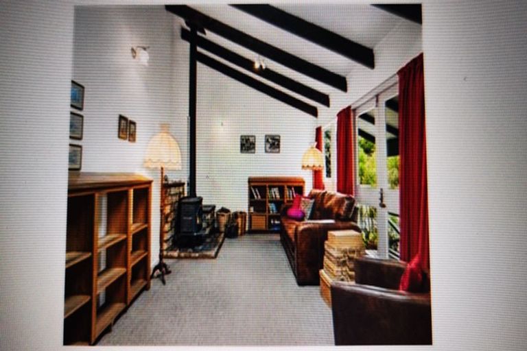 Photo of property in 16 Philson Terrace, Browns Bay, Auckland, 0630