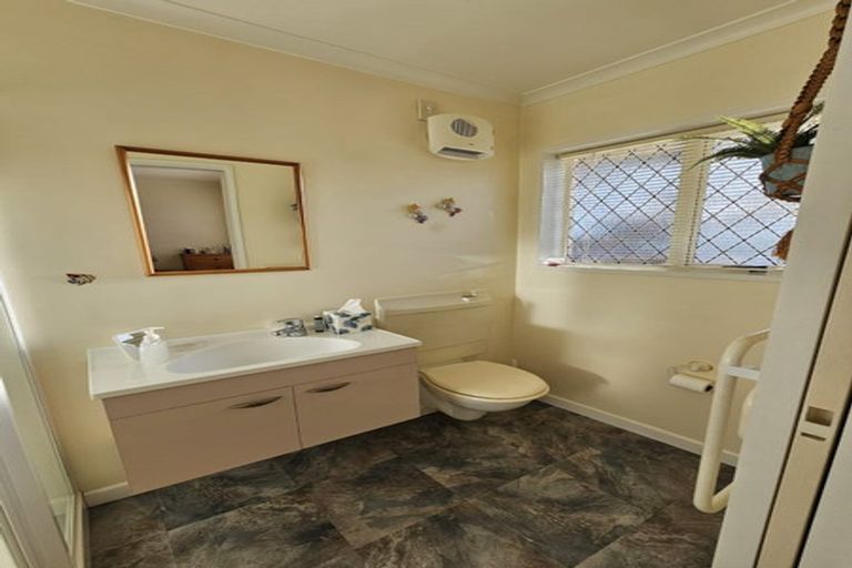 Photo of property in 398 Pine Hill Road, Pine Hill, Dunedin, 9010