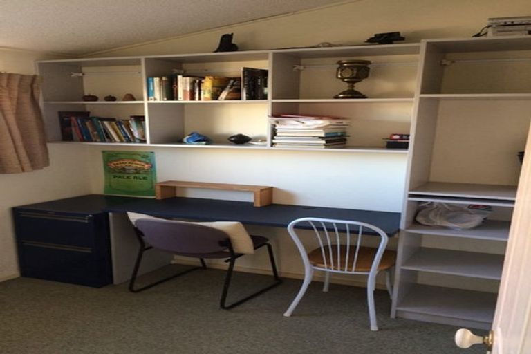 Photo of property in 4a Macdonald Crescent, Te Aro, Wellington, 6011