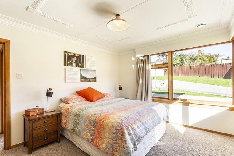 Photo of property in 4 Colquhoun Street, Glenross, Dunedin, 9011