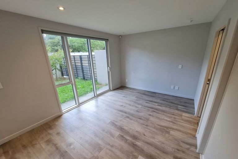 Photo of property in 14 Patiti Parade, Mangere Bridge, Auckland, 2022