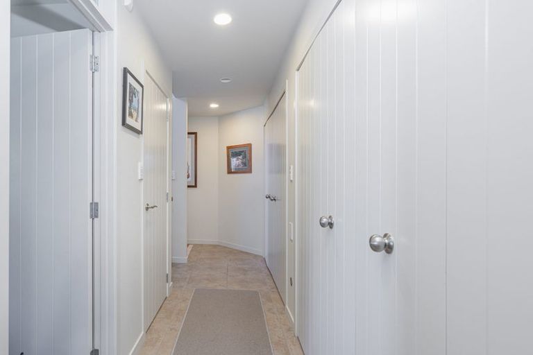 Photo of property in 69 Centennial Drive, Whitianga, 3510