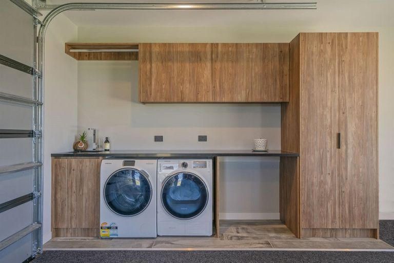 Photo of property in 19 Austin Drive, Whitianga, 3510