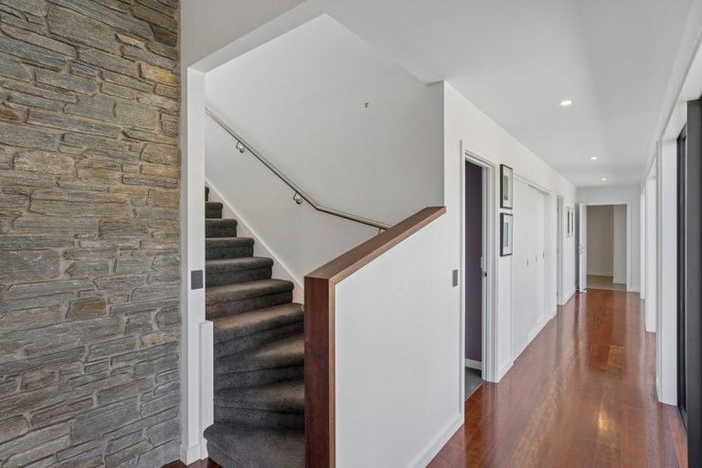 Photo of property in 314 Beacon Point Road, Wanaka, 9305