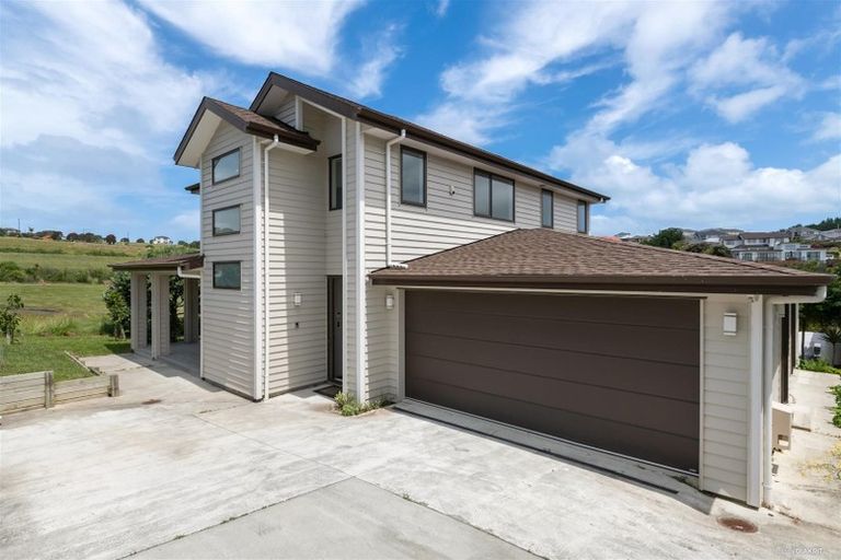 Photo of property in 14 Parkview Drive, Gulf Harbour, Whangaparaoa, 0930