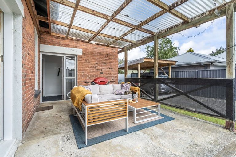 Photo of property in 8 Robertson Street, Richmond, Invercargill, 9810