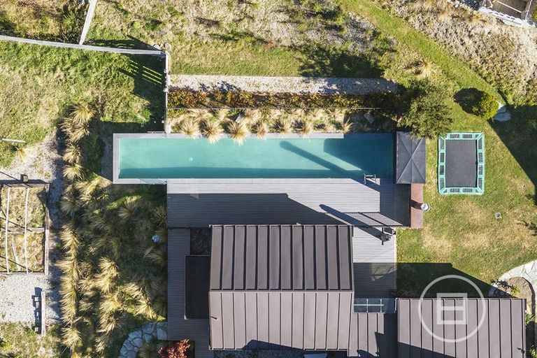 Photo of property in 12 Crows Nest Road, Arthurs Point, Queenstown, 9371