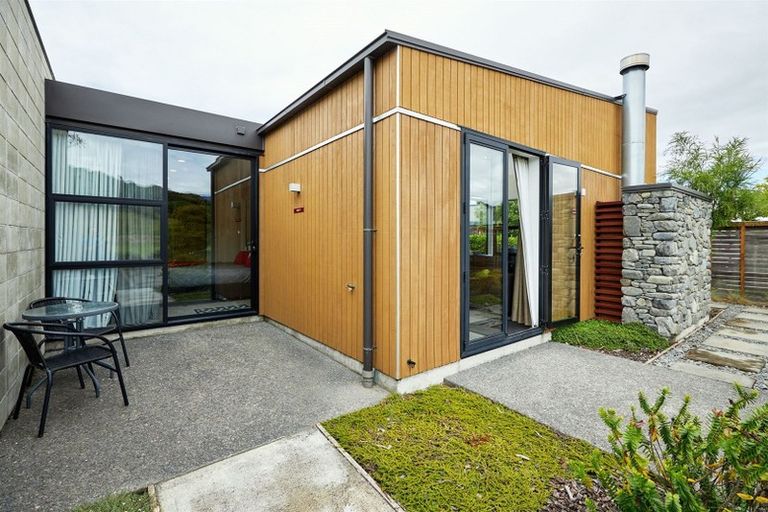 Photo of property in 9/1 Kersage Drive, Kaikoura Flat, Kaikoura, 7371