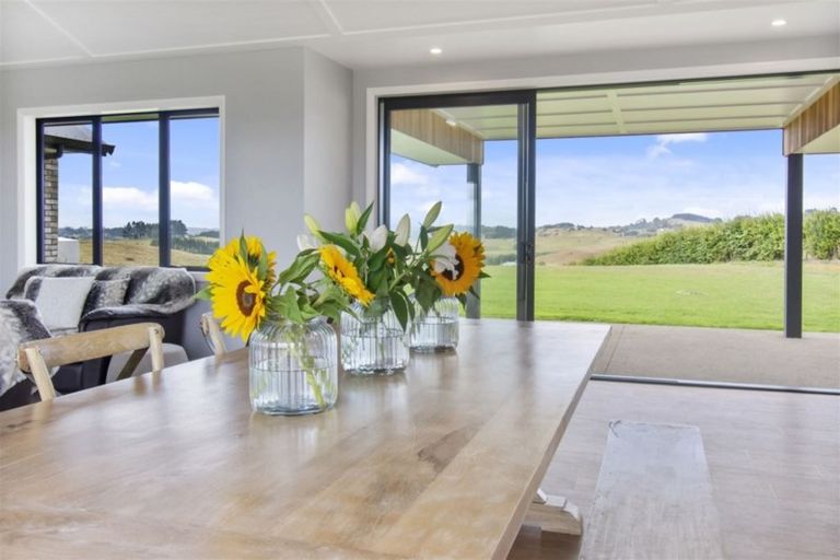Photo of property in 44 Batkin Road, Hunua, Papakura, 2584