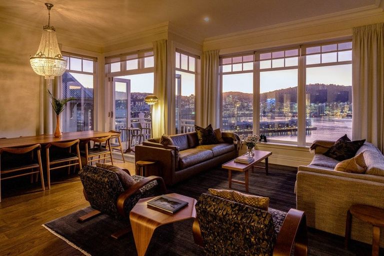 Photo of property in 48 Mcfarlane Street, Mount Victoria, Wellington, 6011